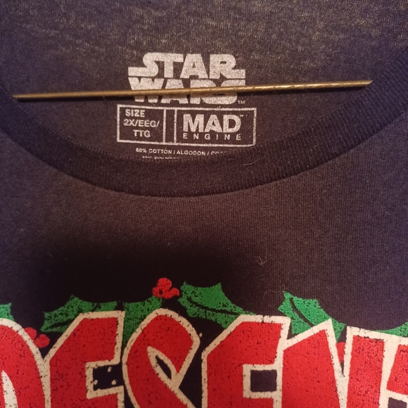 Star Wars Tee - Black with Green and Red Design - Picture 3 of 4